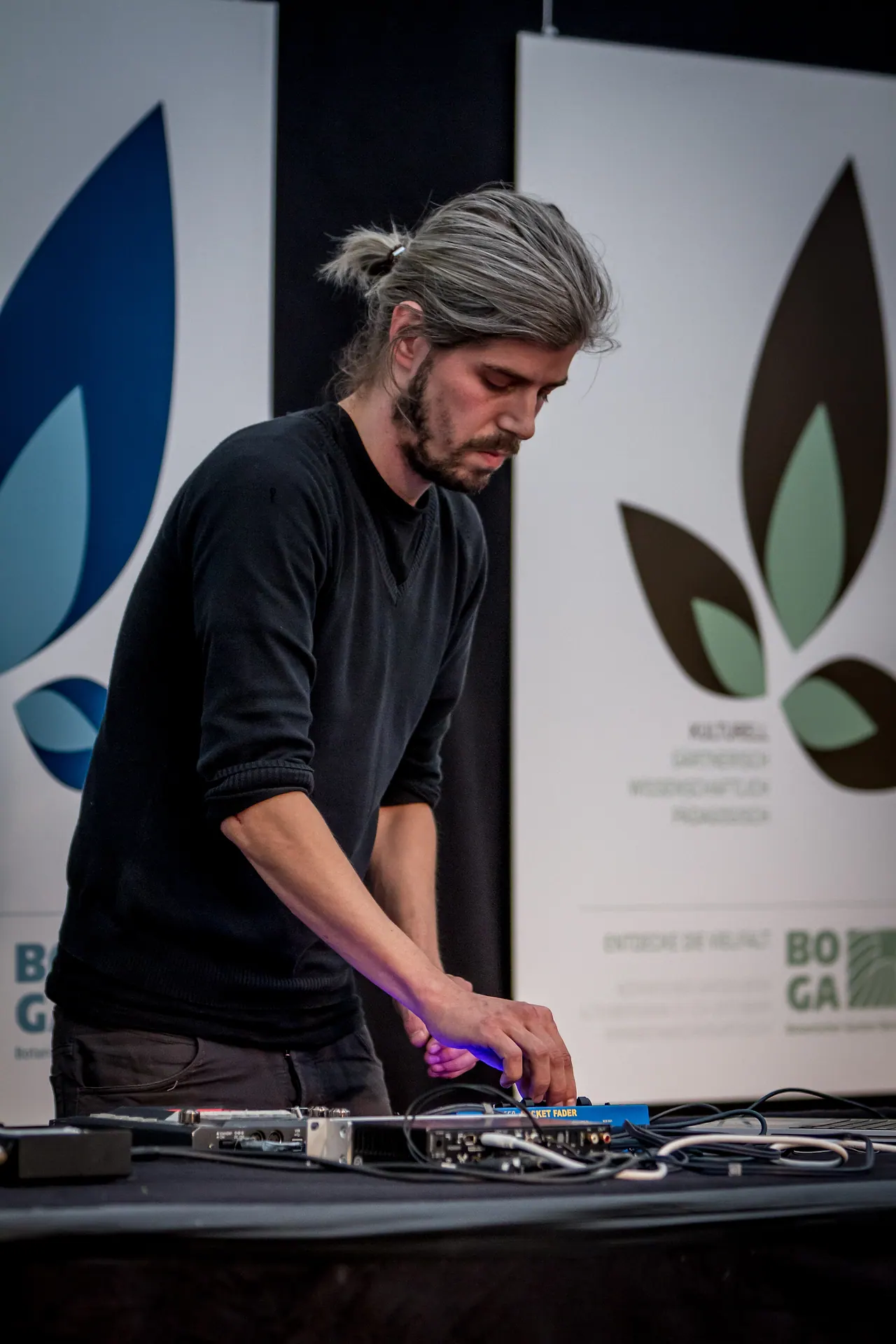Asic live at Les Digitales Bern 2013, Botanischer Garten Bern – photo 3 of 11