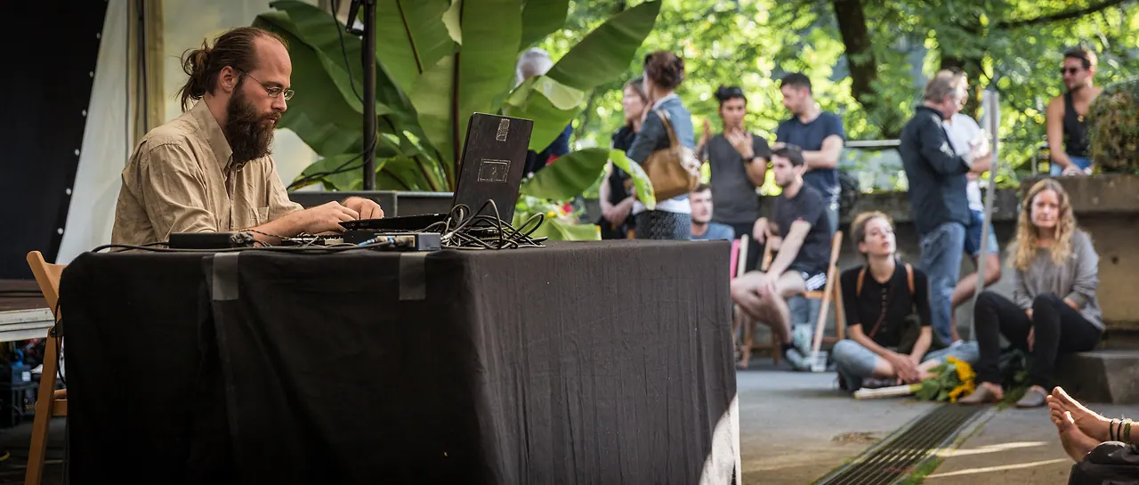 D’Incise live an Les Digitales Bern 2014, Botanischer Garten Bern – Foto 4 von 15