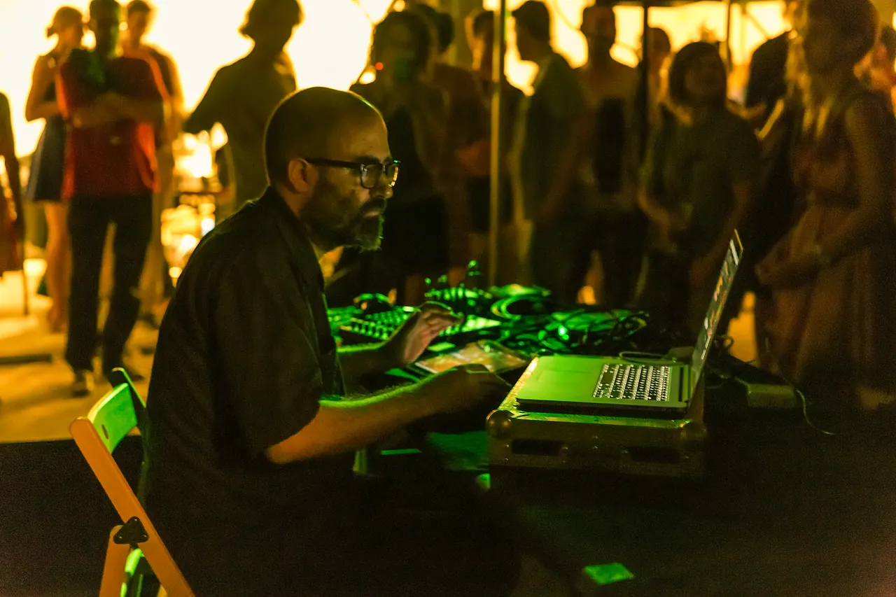 Murcof live an Les Digitales Bern 2015, Botanischer Garten Bern – Foto 4 von 4