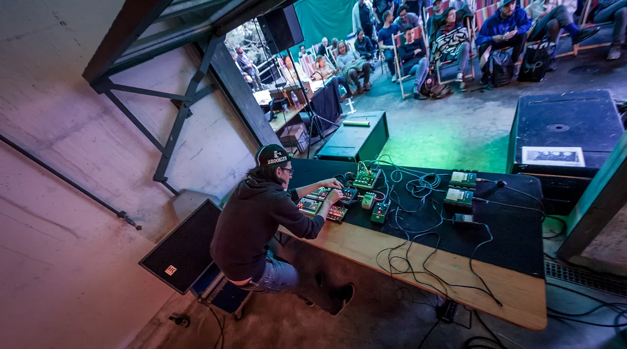 Kid Schurke live an Les Digitales Bern 2016, Botanischer Garten Bern – Foto 5 von 14