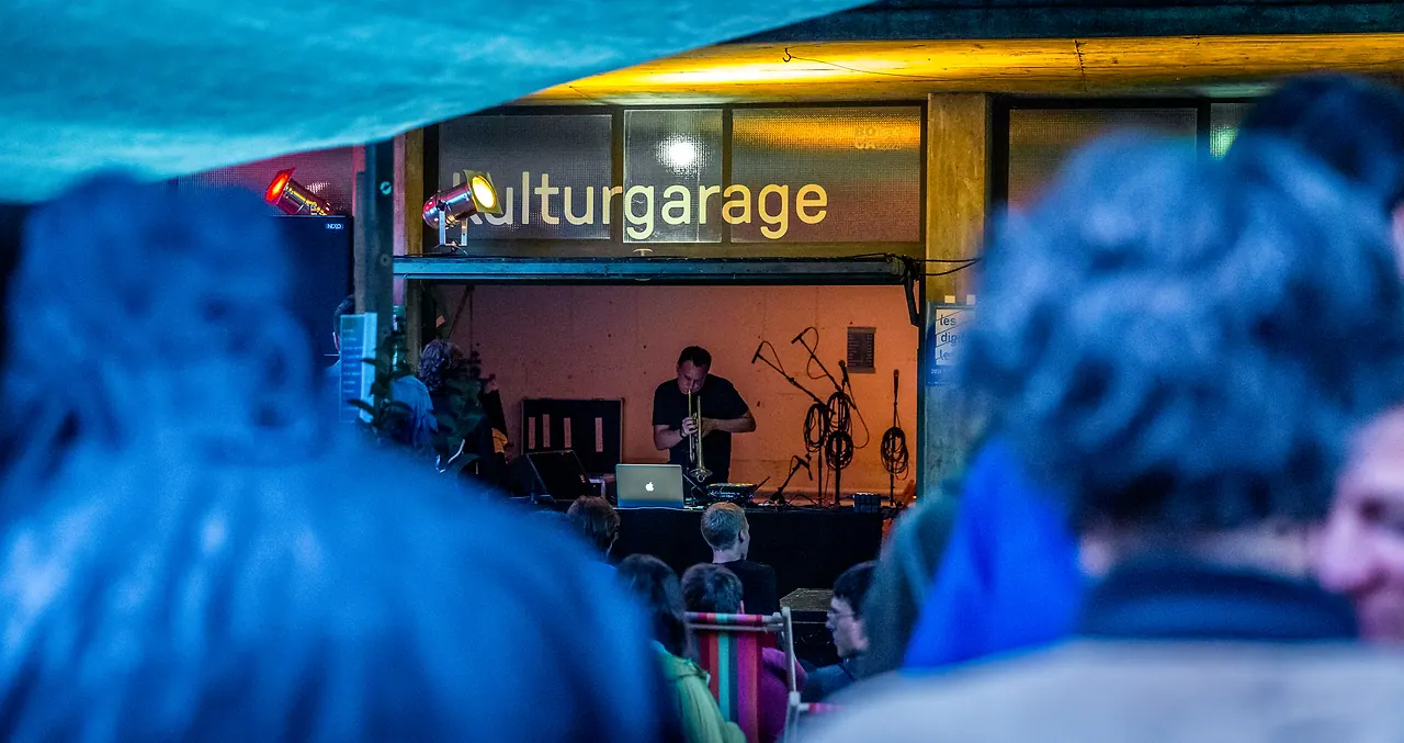 Stalker live an Les Digitales Bern 2016, Botanischer Garten Bern – Foto 12 von 16