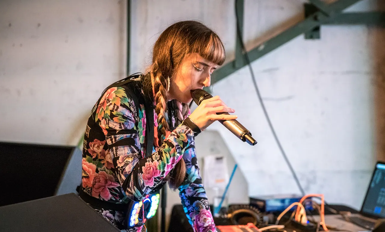 Jessiquoi live an Les Digitales Bern 2017, Botanischer Garten Bern – Foto 7 von 21