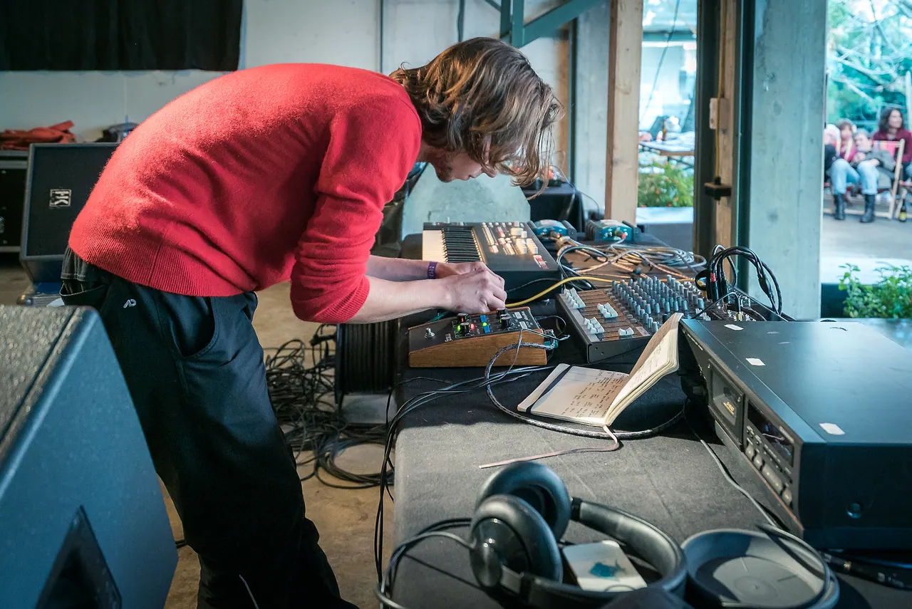Layer V live an Les Digitales Bern 2017, Botanischer Garten Bern – Foto 5 von 18