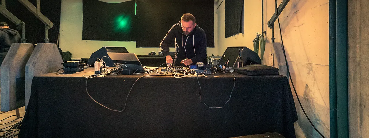 Play/Pause live an Les Digitales Bern 2017, Botanischer Garten Bern – Foto 16 von 17