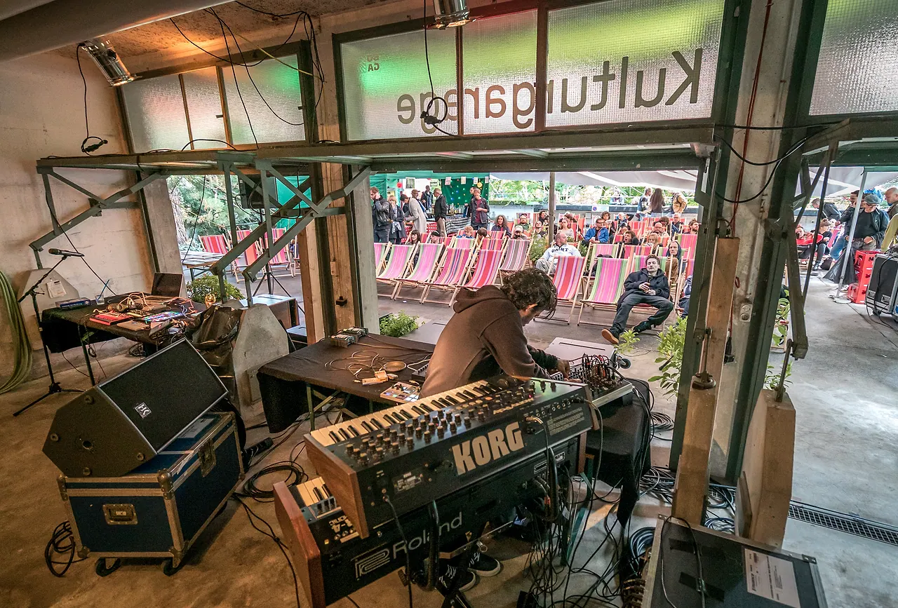 Spacebox720 live an Les Digitales Bern 2017, Botanischer Garten Bern – Foto 20 von 21