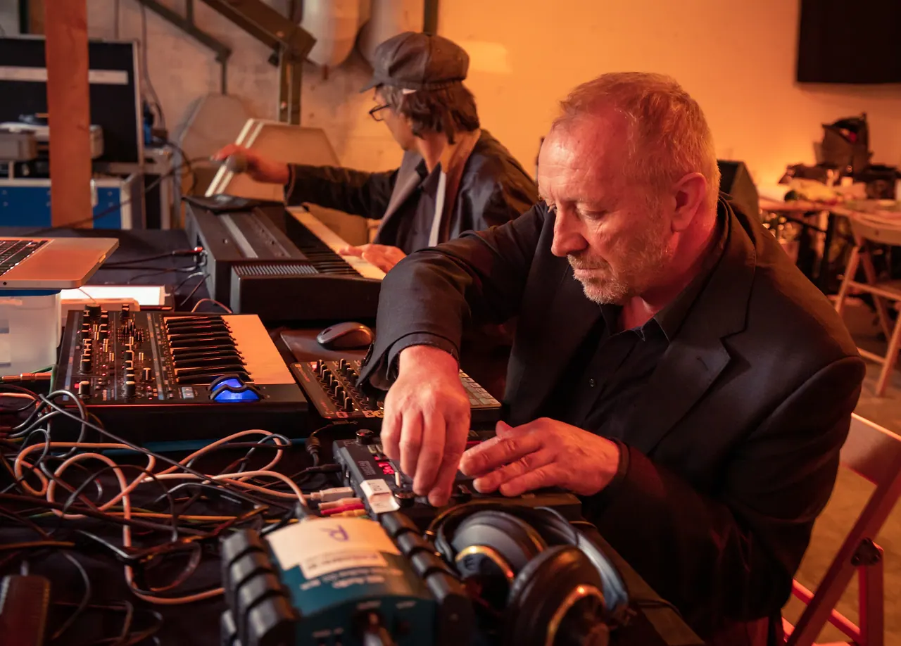 OzmoZ live an Les Digitales Bern 2018, Botanischer Garten Bern – Foto 11 von 19