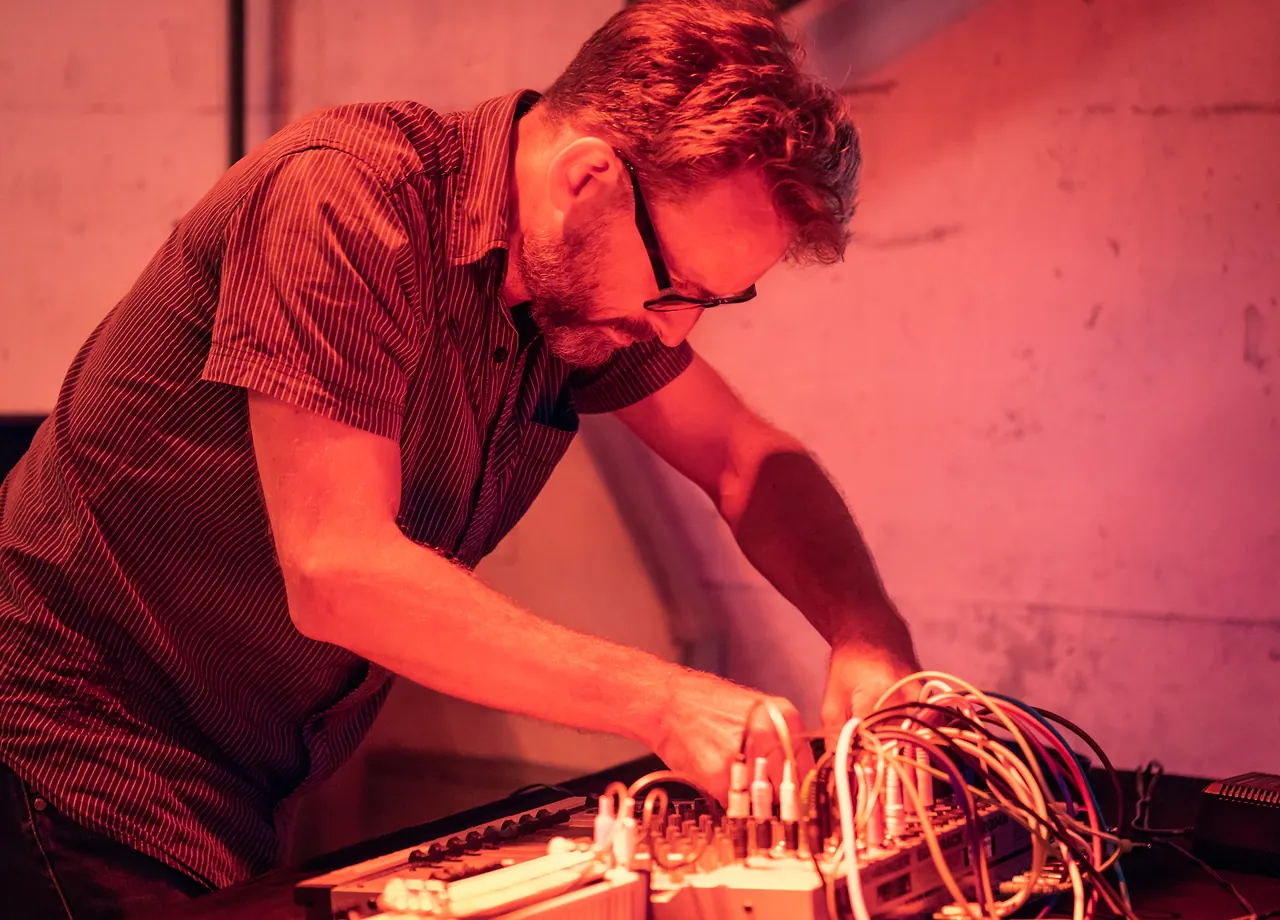 Simon Grab live an Les Digitales Bern 2018, Botanischer Garten Bern – Foto 15 von 23