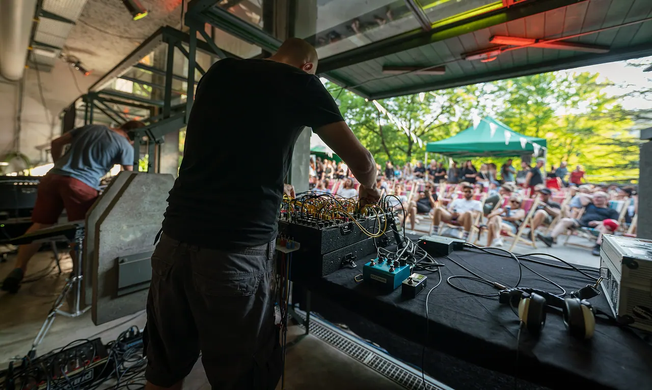 Boodaman live an Les Digitales Bern 2019, Botanischer Garten Bern – Foto 11 von 21