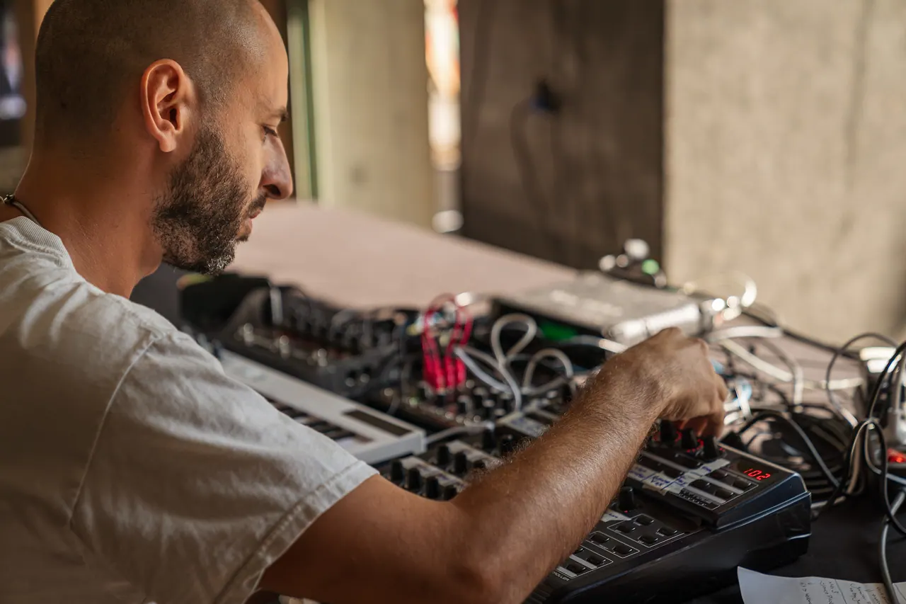 smioa live an Les Digitales Bern 2019, Botanischer Garten Bern – Foto 14 von 15