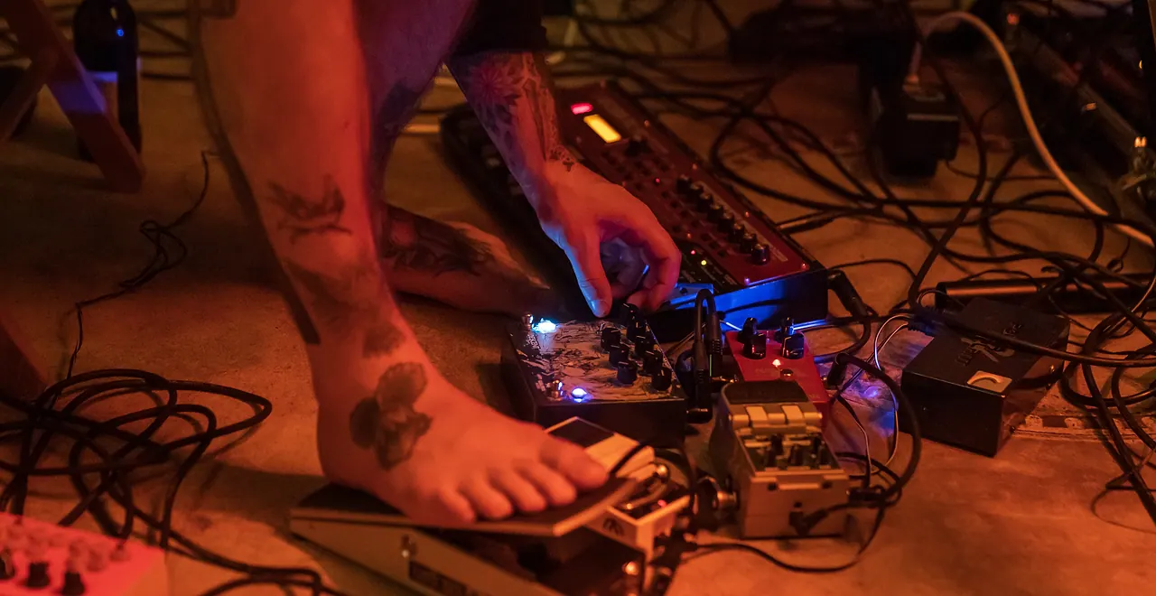 Swamp Flower Rhyme live an Les Digitales Bern 2019, Botanischer Garten Bern – Foto 14 von 22