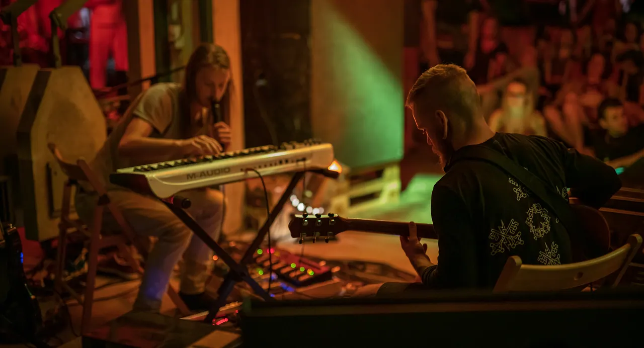 Swamp Flower Rhyme live an Les Digitales Bern 2019, Botanischer Garten Bern – Foto 20 von 22