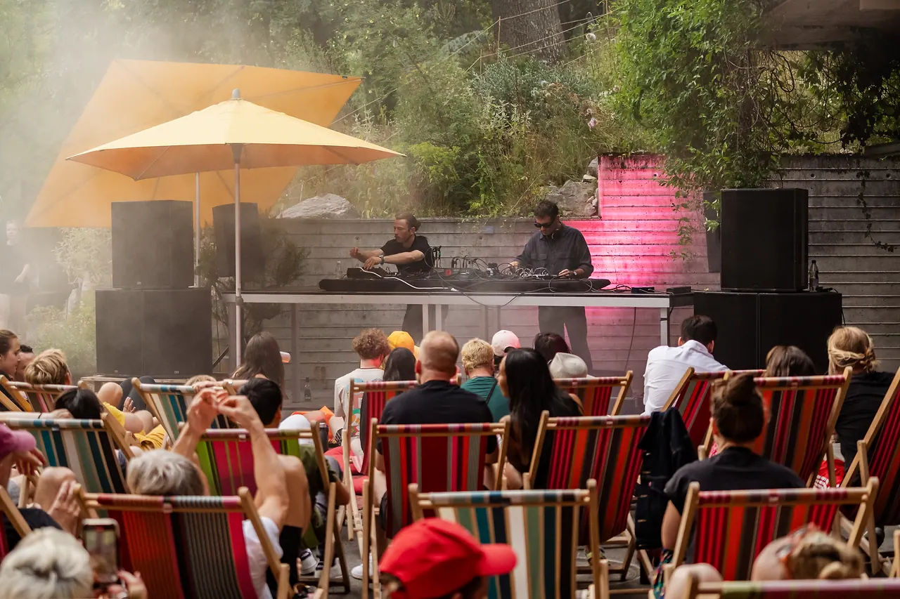 Entelechia live an Les Digitales Bern 2023, Botanischer Garten Bern – Foto 9 von 16