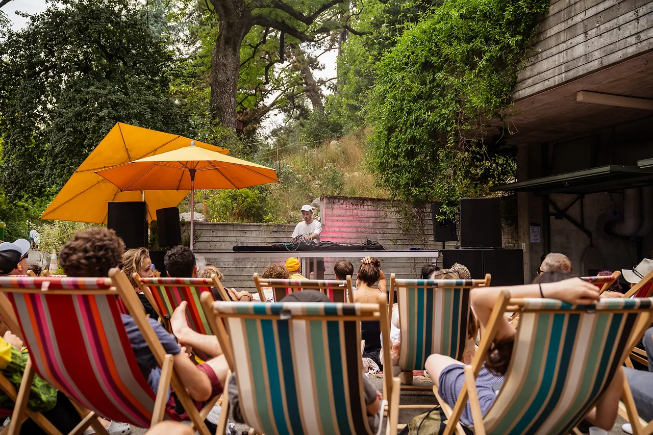 Fels live an Les Digitales Bern 2023, Botanischer Garten Bern – Foto 6 von 19