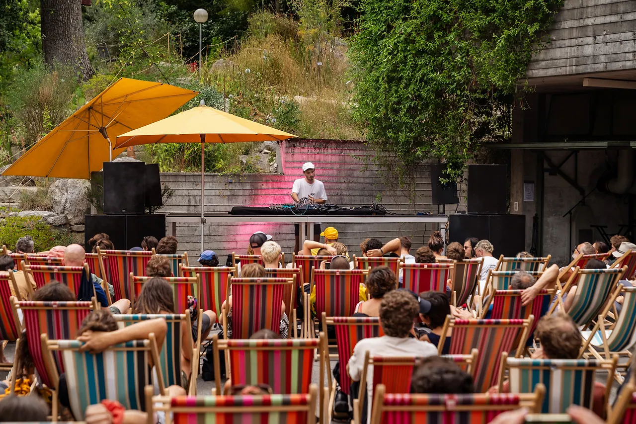 Fels live an Les Digitales Bern 2023, Botanischer Garten Bern – Foto 16 von 19