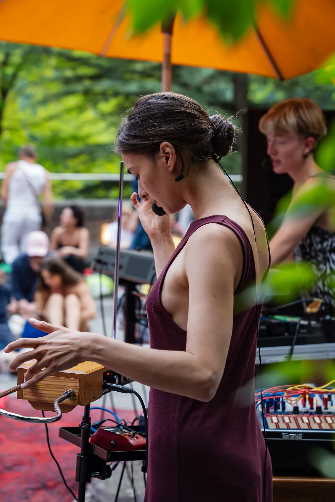 Junee live an Les Digitales Bern 2023, Botanischer Garten Bern – Foto 18 von 22