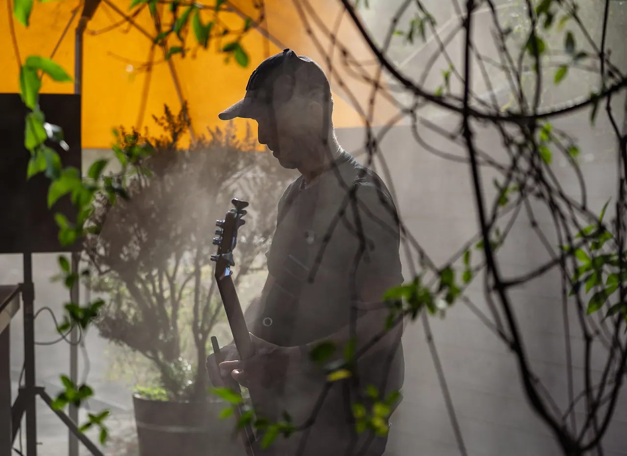 OLO live an Les Digitales Bern 2023, Botanischer Garten Bern – Foto 9 von 17