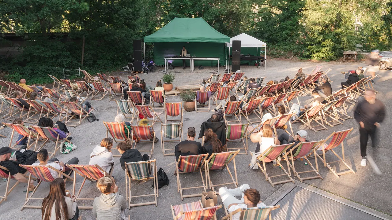 Kasma live an Les Digitales Bern 2025, Dampfzentrale Bern – Foto 6 von 22