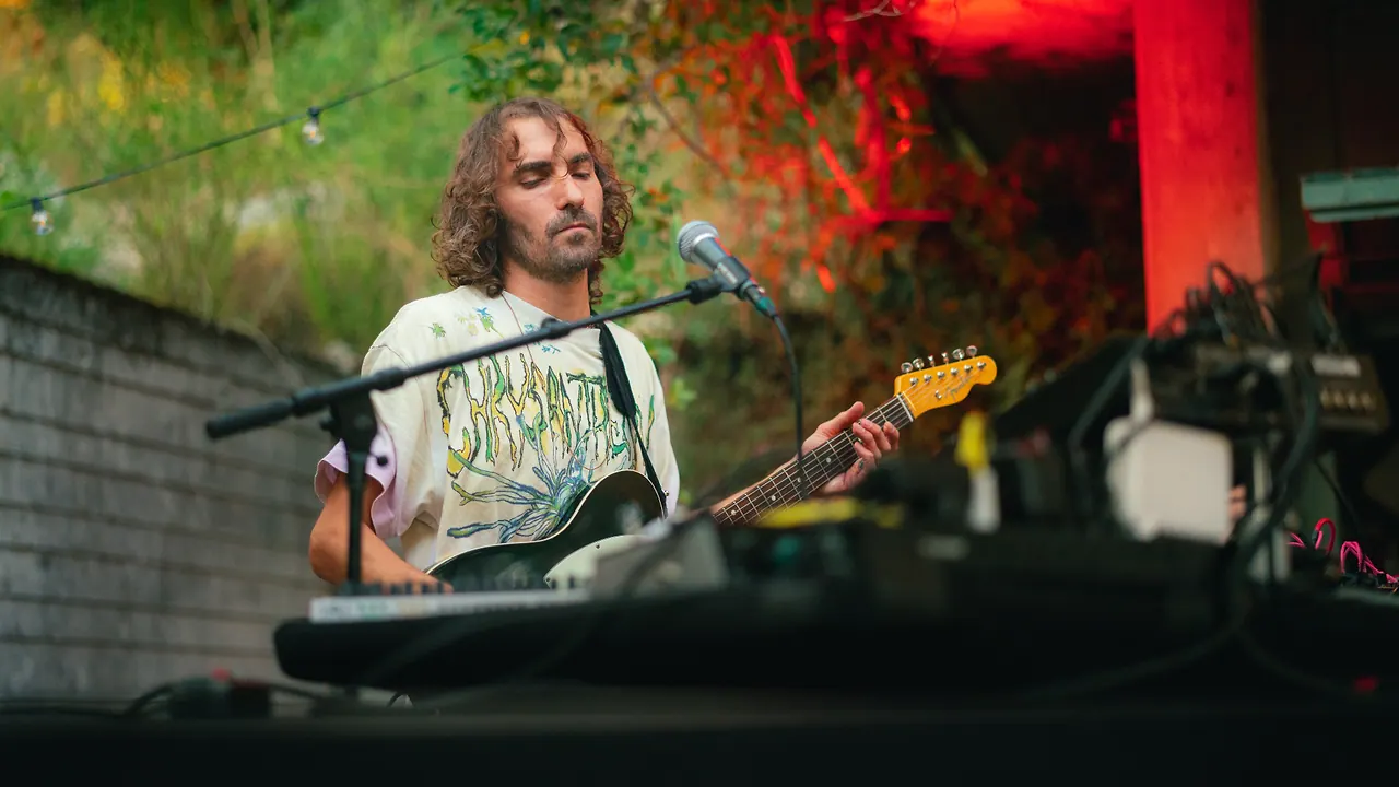 Slon live an Les Digitales Bern 2026, Botanischer Garten Bern – Foto 10 von 15